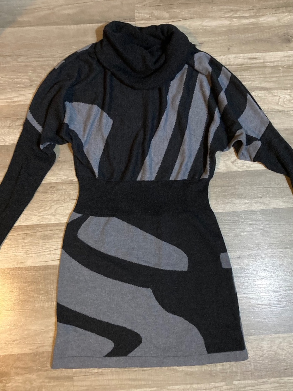 Retro gray organic pattern turtleneck sweater